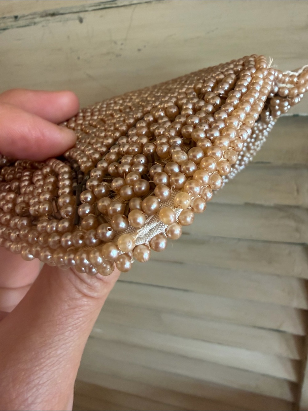 BEAUTIFUL Pearl-Embellished Champagne Clutch - Women's Evening Bag VINTAGE - Picture 8 of 9